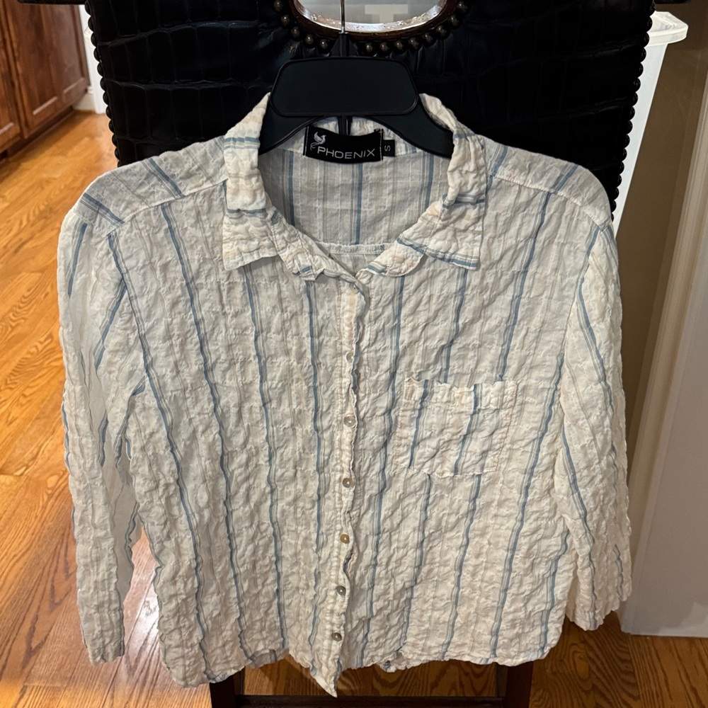 EUC- Cotton/linen 3/4 sleeve blouse. Size S.